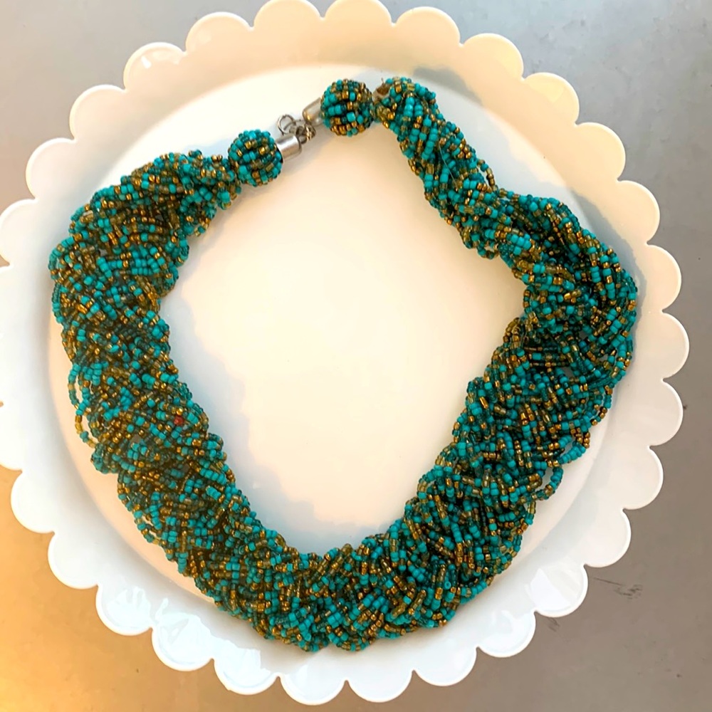 Beaded chunky necklace